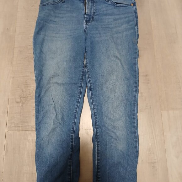 Old Navy Jeans - Picture 2 of 2